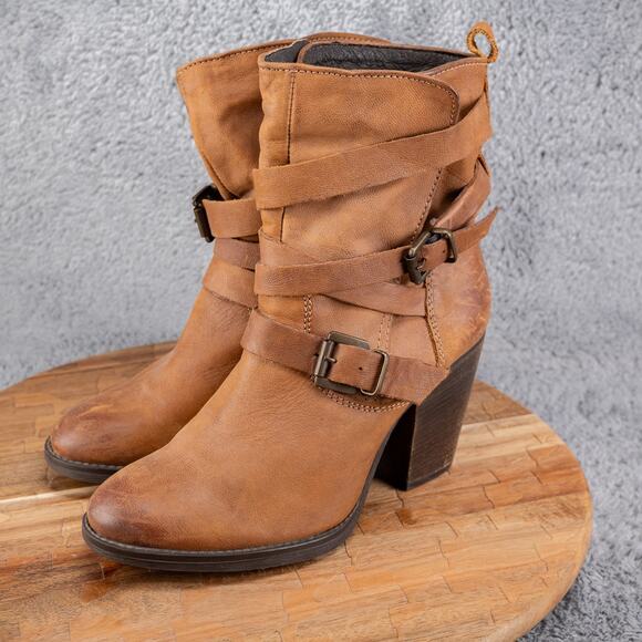 Steve Madden YALE Women's Distressed Brown Leather Ankle Boots Heels - Size 9 - Picture 3 of 8